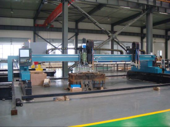 CNC plazmový plazmový řezací stroj plazmový řezací stroj pro řezání plechu