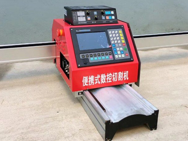 CNC přenosný plazmový řezací stroj na kov