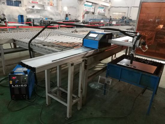 ocelový plech, uhlíková ocel, hliníkový řez 1325 43,63,100,200A THC cnc plazmový řezací stroj v Číně na prodej