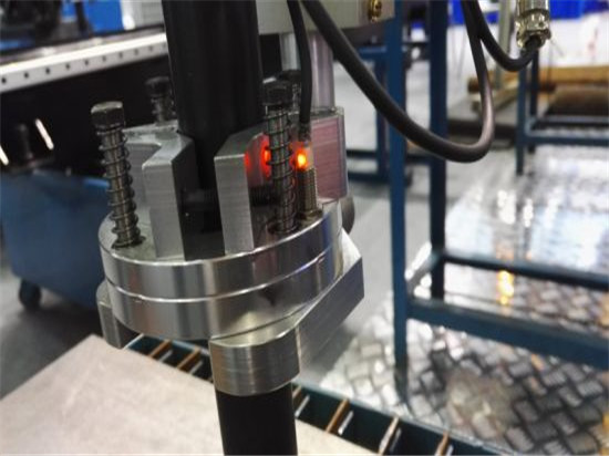 Bossman přenosný konzolový CNC plazmový řezací stroj pro, ss, hliníkový profil
