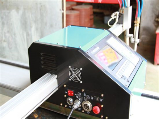 Přenosný plazmový plazmový řezací stroj / CNC plazmový řezací stroj / CNC plazmový řezací stroj 1500 * 3000mm