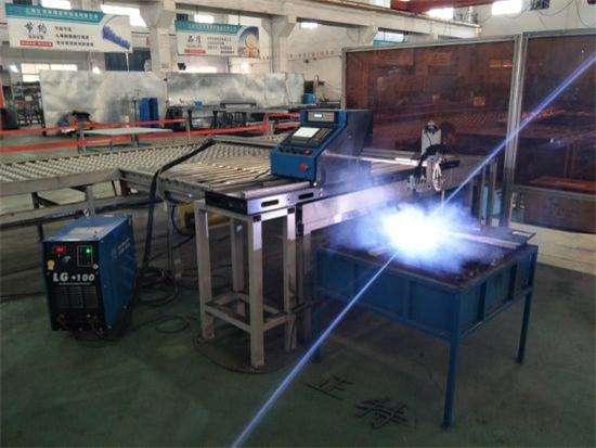 Přenosný CNC plazmový řezací stroj pro řezání plynu