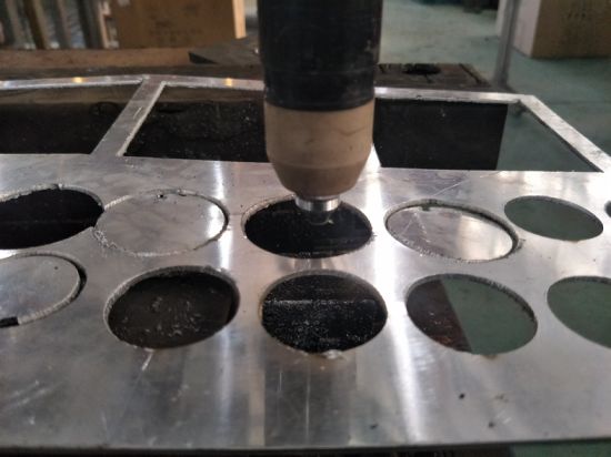 Přenosný CNC profil trubky Protínající řezací stroj