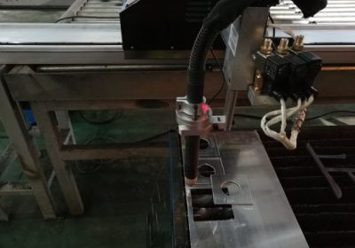 1500 * 3000 vysoce kvalitní přenosný CNC plazmový řezací stroj