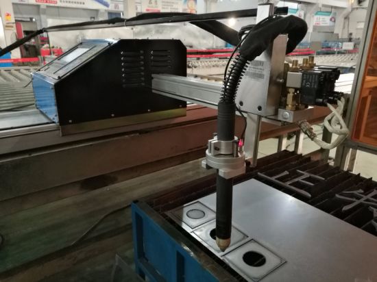 kovové levné cnc plazmové řezací stroje Čína / Čína cnc plazmové řezací stroje
