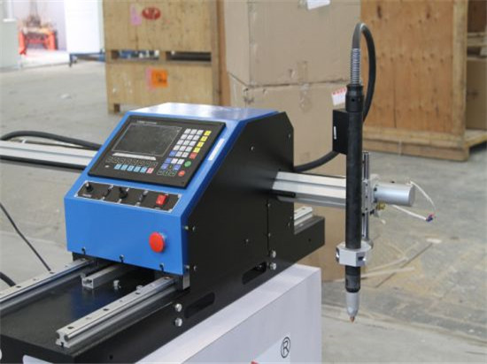 2017 nový design plazmový řezací stroj s mini plamenem / CNC plazmový řezací stroj / CNC obráběcí stroj 2015